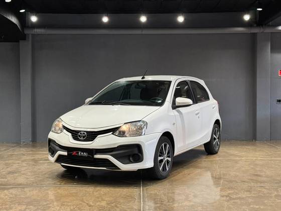 TOYOTA ETIOS 1.5 XS 16V FLEX 4P MANUAL TOYOTA ETIOS 1.5 XS 16V FLEX 4P MANUAL